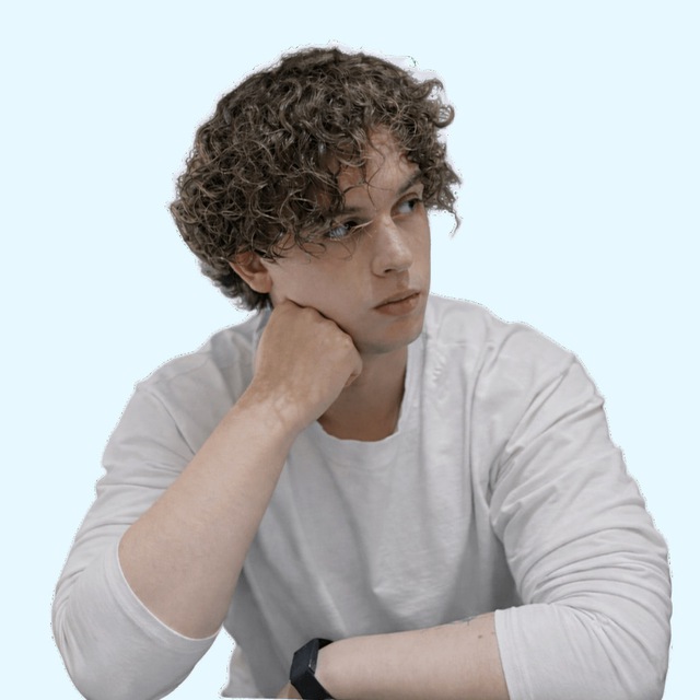 Дамир — ментор React